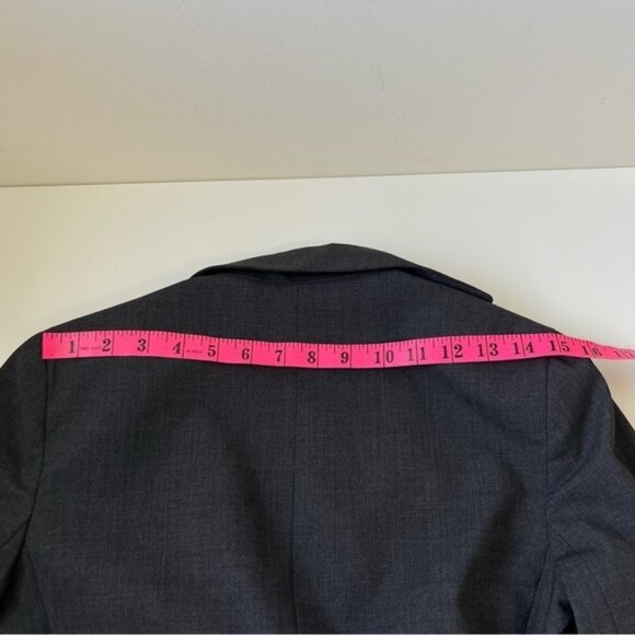 Theory Wool Blazer Size 4 - Picture 11 of 12